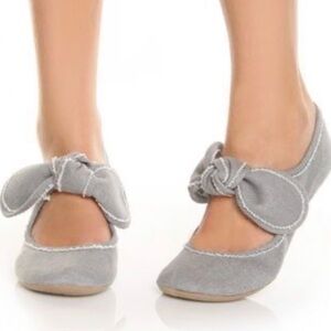 Big Buddha Gray Ballet Flats with Bow